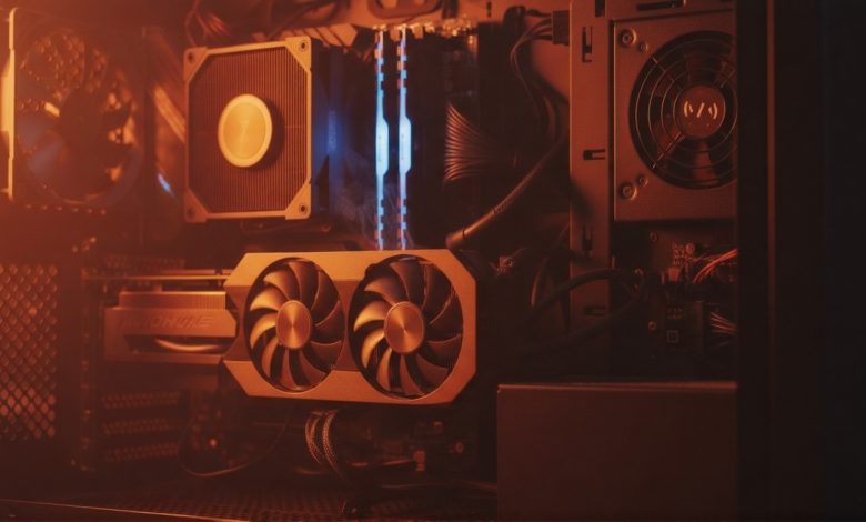 چرا کارت گرافیک سوت می‌کشد و راه حل آن چیست؟